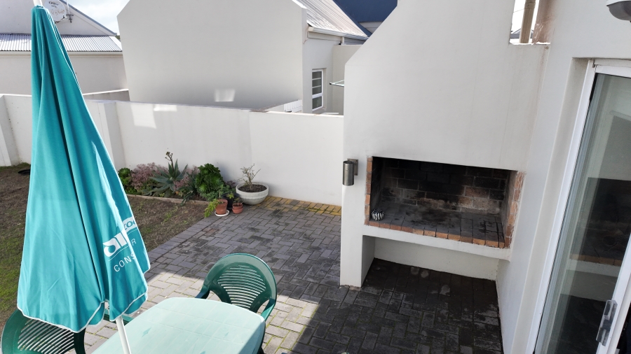 3 Bedroom Property for Sale in Laguna Sands Western Cape